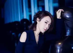  那个多年躲在谢娜背后的姑娘,在35岁时自己当上了女王