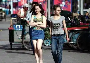  中国男子看了这个,以后就不敢娶俄罗斯美女了