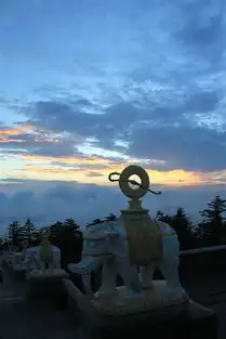  峨眉山游记