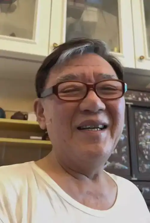  李立群家中吐槽,网络续费后看不了电视,电信表示跟我没关系