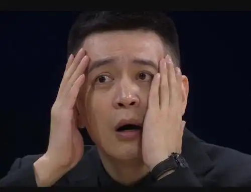  杨鸣又捂脸莫兰德被吹对周鹏犯规,经典表情包呐喊也没用