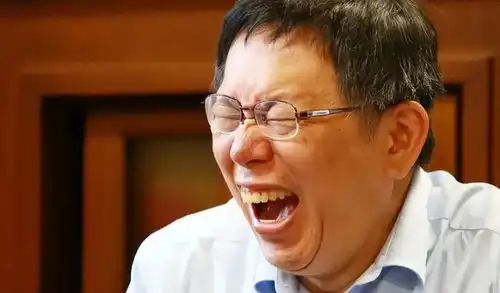  刚愎自用柯文哲目光短浅与侯差距拉大,已到蓝白合最好时机