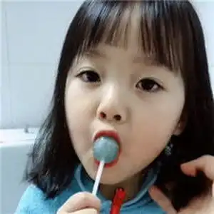 萌萌表情包小可爱小女孩