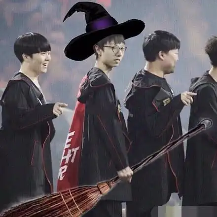  lol资讯edg出线,lpl出征s8战服帅翻全场
