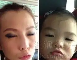 蔡少芬和女儿吐舌搞怪自拍比剪刀手表情逗趣5270388娱乐频道