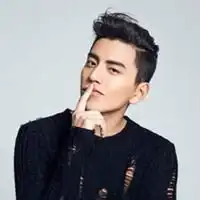  王大陆头像高清图片大全名人王大陆真人头像大图下载