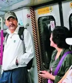  发哥因偷摸豪车方向盘被辱,现在他开的都是些什么车