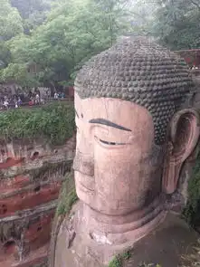  被泼猴狂虐的悲催峨眉山乐山大佛徒步登顶之旅oo更新中...