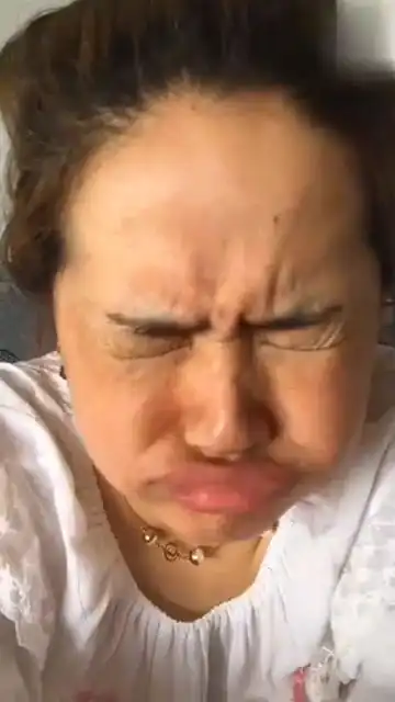  这表情看的我尴尬症都快犯了