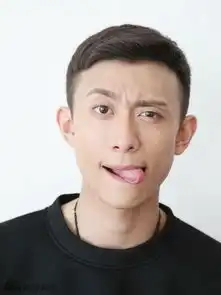  组图张一山表情包超萌嘟嘴吐舌斗鸡眼