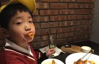 洗澡了表情包曹格