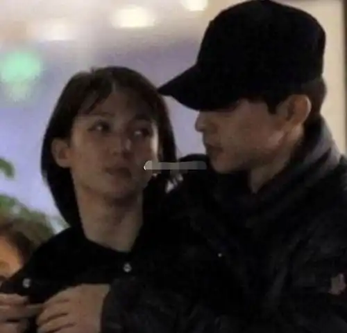  郑爽向金晨道歉后,开直播带货销售惨淡,业绩不如一个普通主播