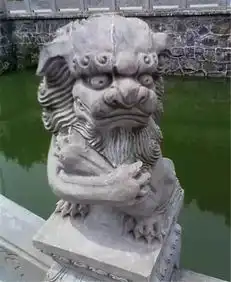  没想到你是这么逗比的石狮子雕刻师中了表情包的毒