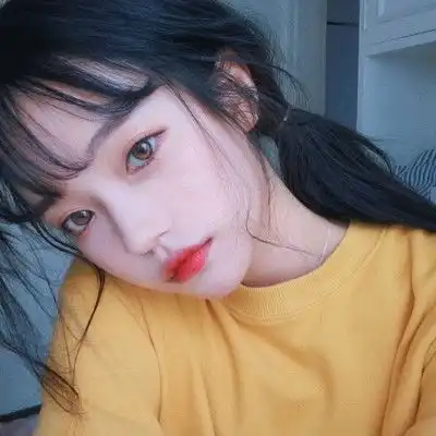 脸上有这3个特征的女生,戴眼镜比较好看,桃花运不断不是梦