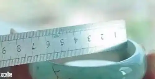  全面探究卡翡翠尺子的尺寸标准,解决用户关于卡翡翠尺寸的疑虑