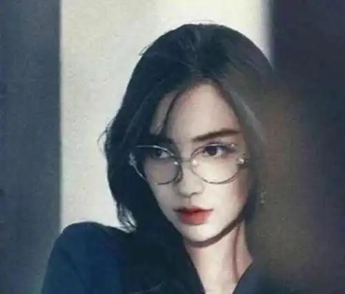  女星眼镜杀杨幂知性热巴霸气,杨紫元气满满,你被谁狙到了