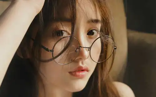  搞笑gif段子美女,不要走,我怀疑你是故意的