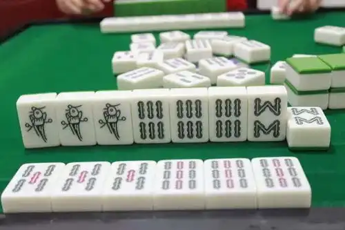 一缺三表情包麻将
