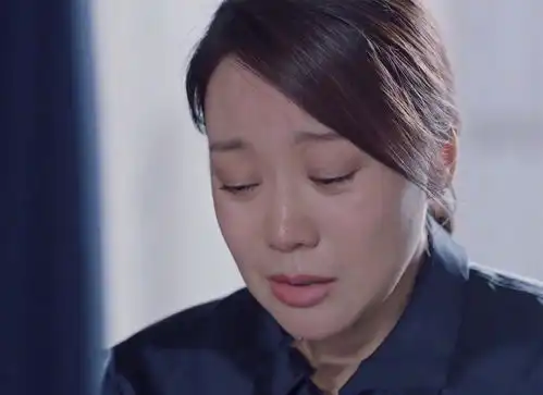  台词生硬表情夸张,50岁闫妮的演技,越来越没法看了