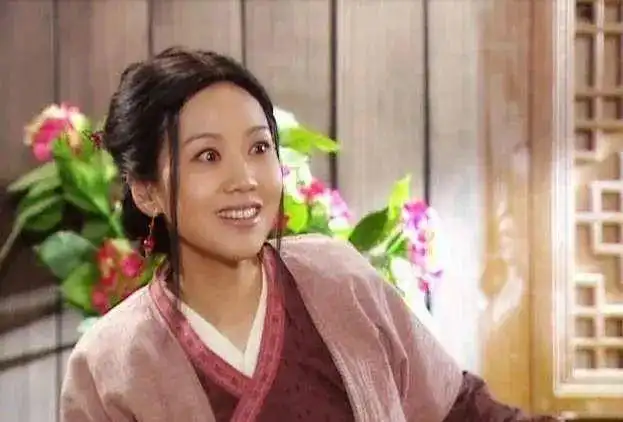  黄轩新剧闽宁镇接地气闫妮张嘉译再合作,佟湘玉莫小贝同框