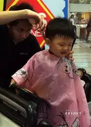  编辑删除人生第一场痛苦的尝试儿童理发趣图