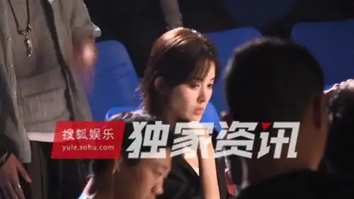  独家高颜值cp出道陈伟霆古力娜扎情侣黑衣配一脸