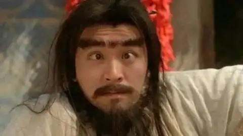  学校最漂亮的女生,不在我的青春里