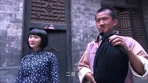  抗日奇侠也有弱点,一个黑袋子竟把大鹏吓尿了,表情太绝了