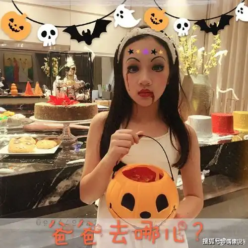  吴尊女儿长大了10岁neinei穿泳衣戴墨镜上演湿发诱惑,气质逆袭