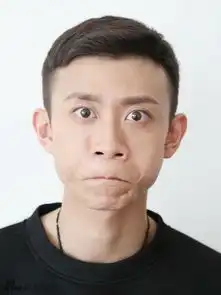  组图张一山表情包超萌嘟嘴吐舌斗鸡眼
