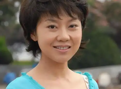  20年过去了,当初宁愿净身出户也要与闫妮离婚的邹伟,后悔了吗