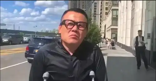  看看周立波的所作所为,你认为他现在的命运是什么