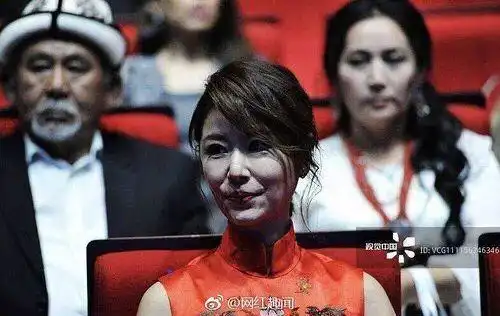  林心如活动照片惨似整容现场,又得罪了摄影师