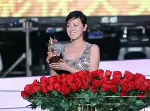  穿衣榜样46岁闫妮蜕变逆生长,女人的绽放永远都不怕晚