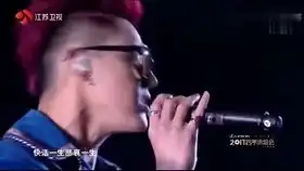  孤胆英雄吴亦凡凯旋归来,这表情也是没谁了
