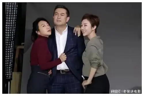 闫妮图片表情包张嘉译