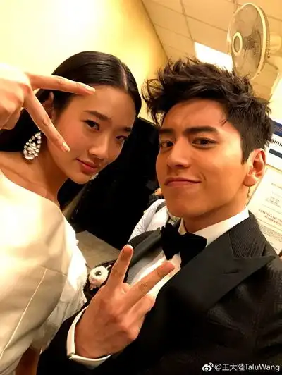  王大陆与aokbab同台否认出演我的少女时代2