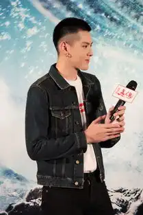  美人鱼宣传星爷赞吴亦凡努力有天分