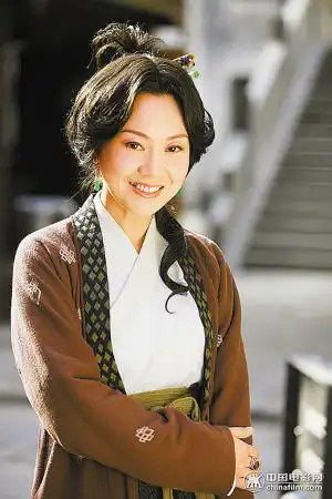 闫妮加盟画壁演妖精陈嘉上为破坏环境致歉