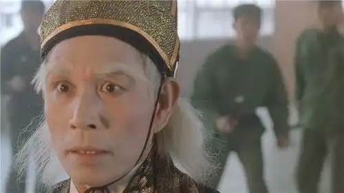 90年代的抗日神片巩俐被人替换,王晶疏忽了一个漏洞