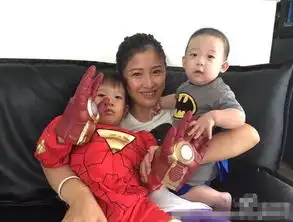  洪天明儿子大笑表情超萌网民赞似洪金宝