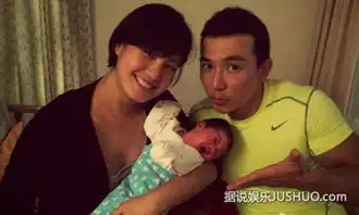  保剑锋报喜晒爱子又一男神加入明星奶爸行列