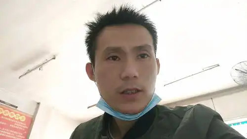  枣阳媳妇怀孕39周破腹产,老公得知是男孩的消息,表情全写脸上了