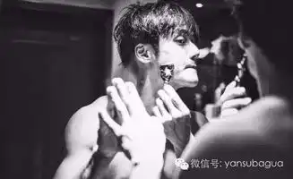  蒋劲夫帅是帅可惜帅不过五秒终究变成了表情包
