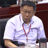 我不想做免费美容不想兼职赚钱不想给你充话费打钱,这一刻我只想沉溺学习