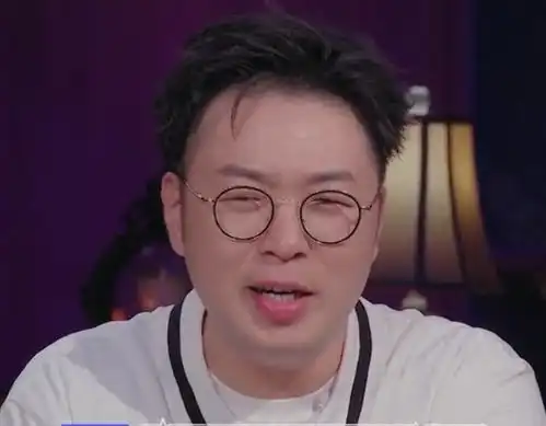  杜海涛对着戚薇撒娇,语气配表情太绝了,张翰杨超越看不下去