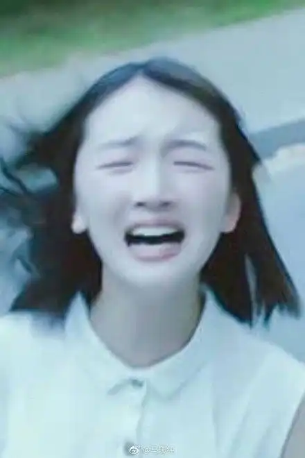  看了想打人又双叒叕秀恩爱了周冬雨马思纯你们够了